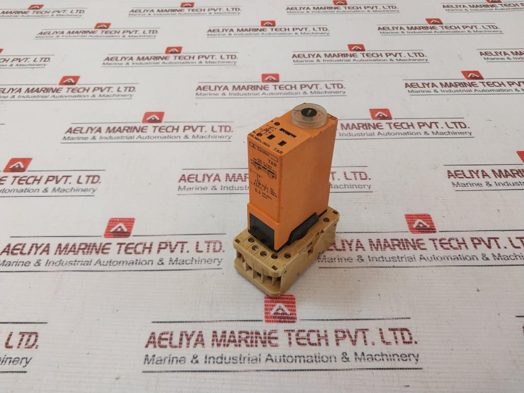 Syrelec Tar Time Delay Relay With Base 10A 250V