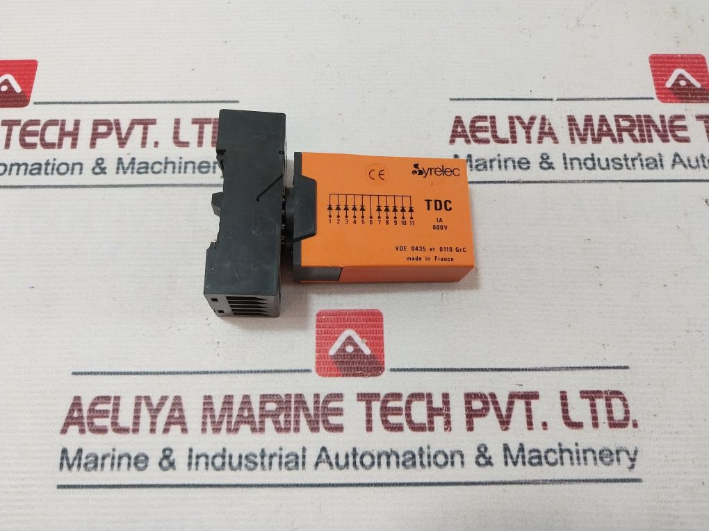 Syrelec Tdc 600V Relay With Base Mr78700