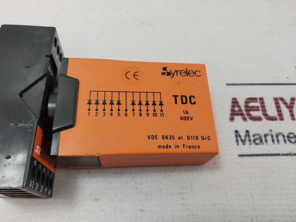 Syrelec Tdc 600V Relay With Base Mr78700