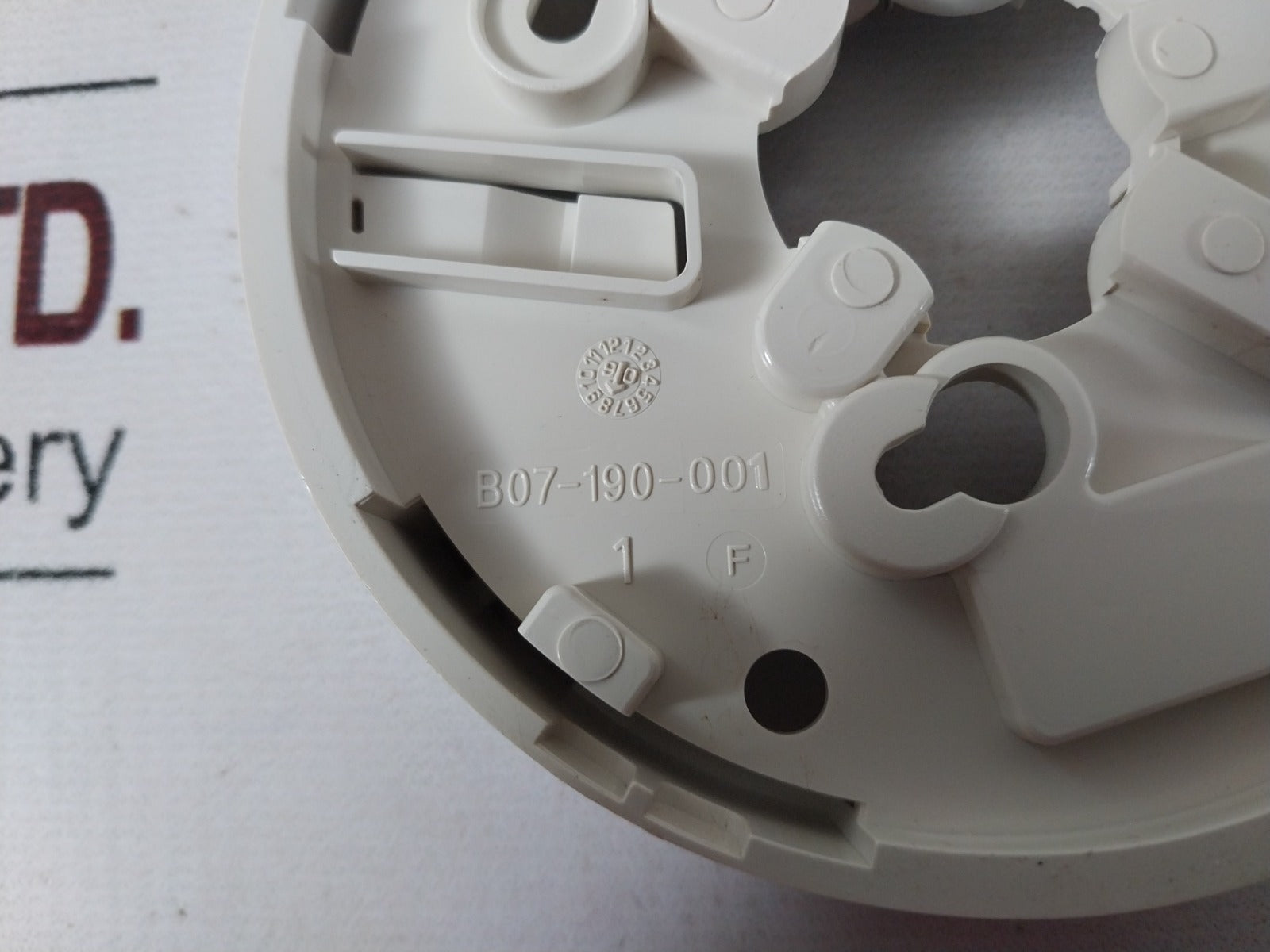 Lot Of 13X System Sensor B401 Detector Base