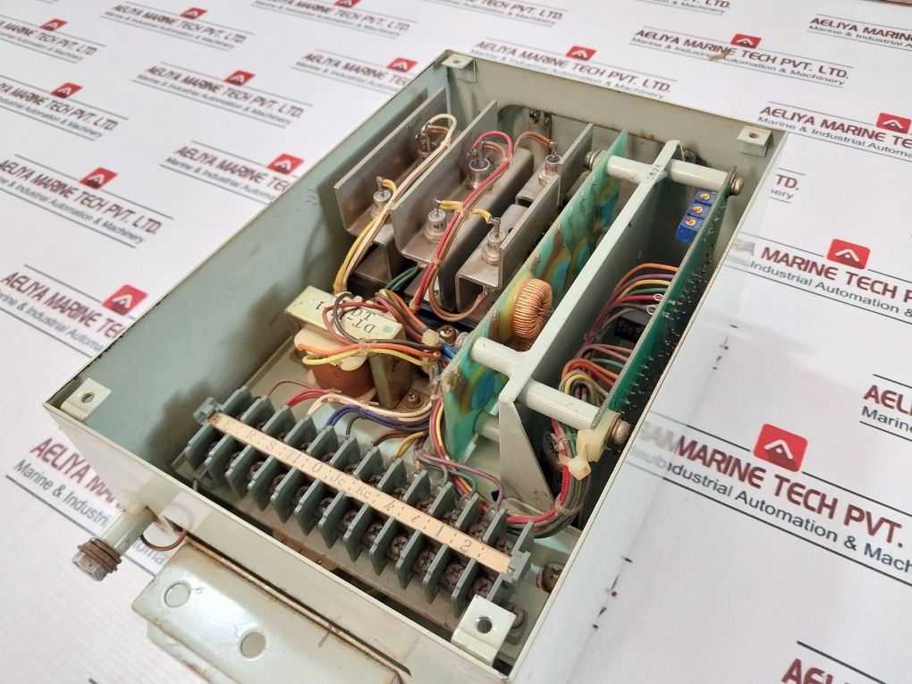 Taiyo Electric As-71-2 Automatic Voltage Regulator 033021C