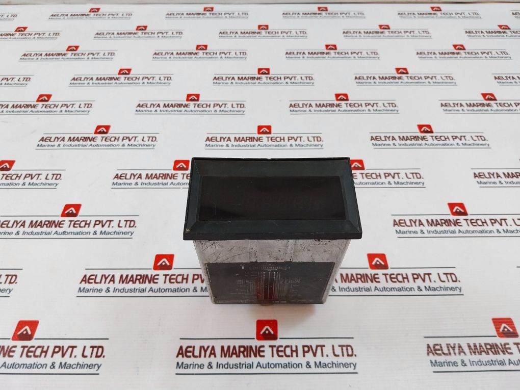 Takeda Riken Tr6935B-1D Digital Panel Meter 100V