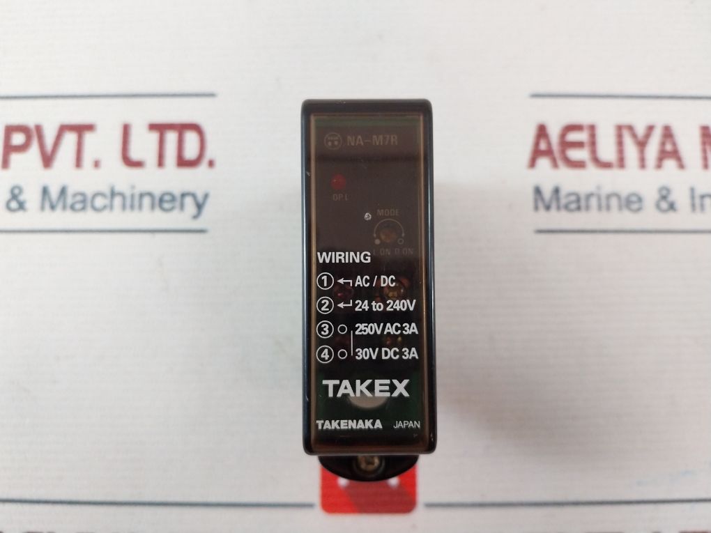 Takenaka Na-m7R Polarized Retroreflective Photoelectric Sensor