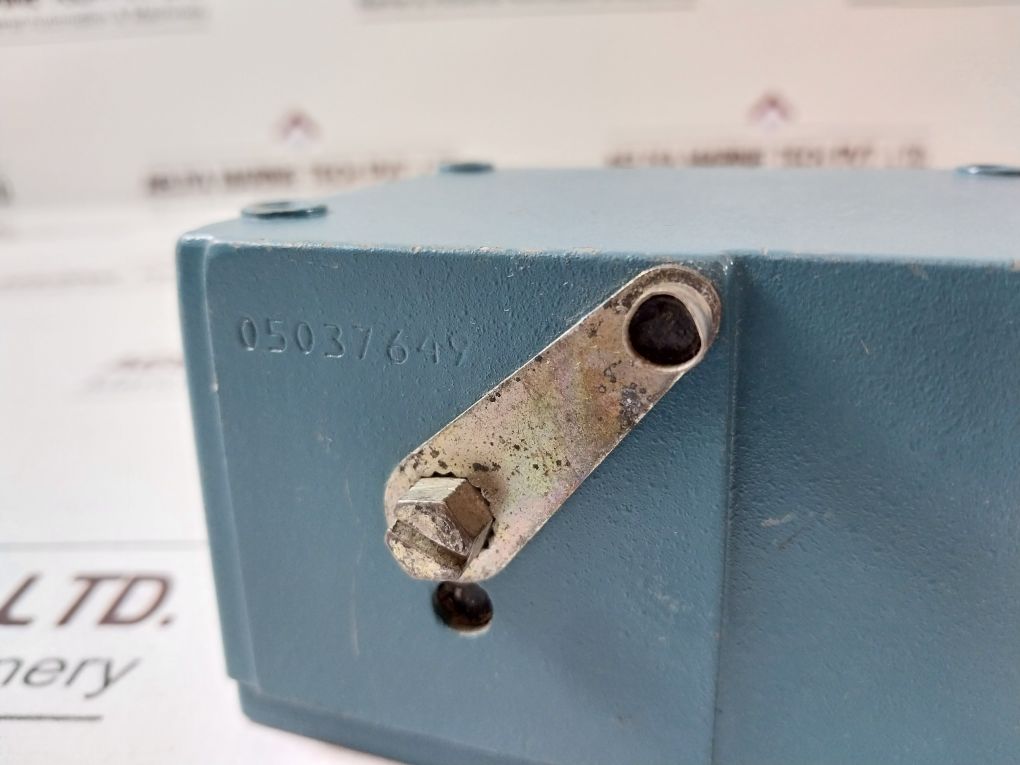 Tam 102-2-05-3-2 Temperature Sensor-relay