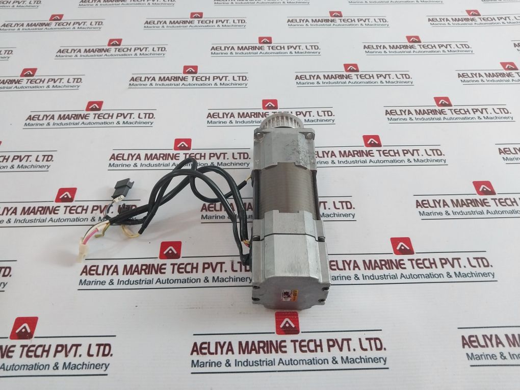 Tamagawa 4509N9026E200 Ac Servo Motor 200V 400W