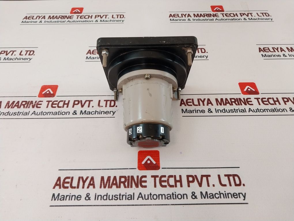 Tamagawa Seiki Ts 20N 11E 11 Synchro Tx-tr Motor With Meter 100/110V 50/60Hz