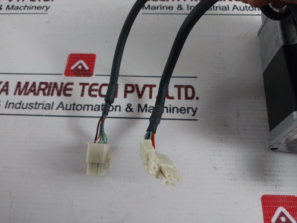 Tamagawa Seiki Ts 4609N6532E200 Ac Servo Motor