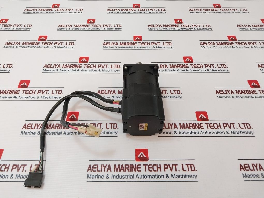 Tamagawa Ts 4507N4030E200 Ac Servo Motor 200W 200V