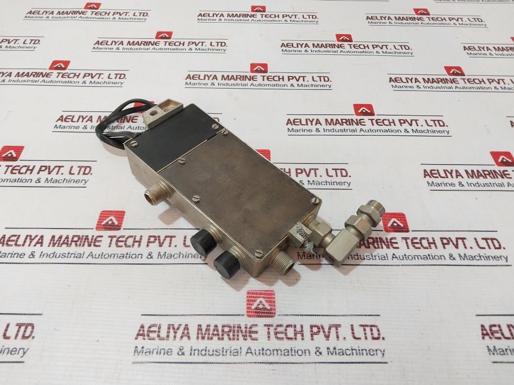 Taylor Ts2846, Vhf 22Db, 8Db