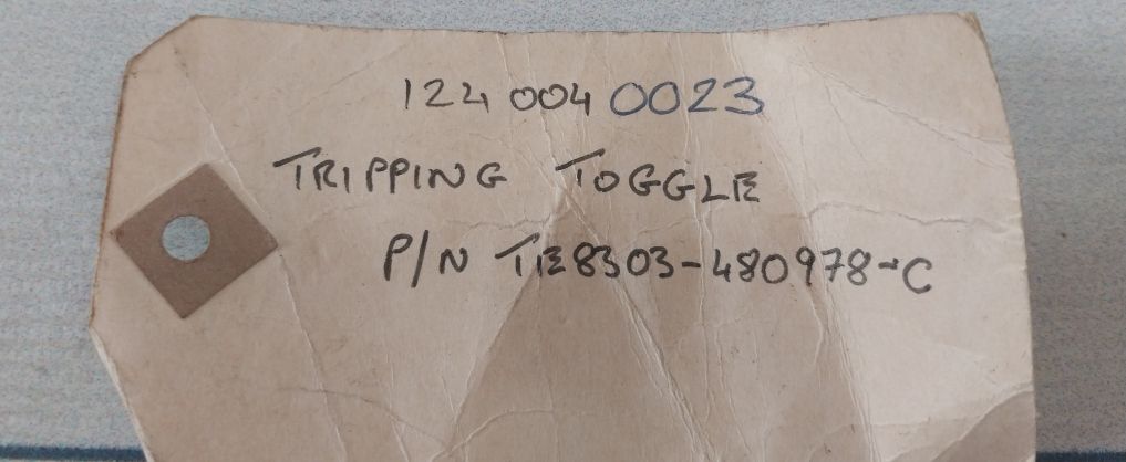 Te8303-480978-c Tripping Toggle