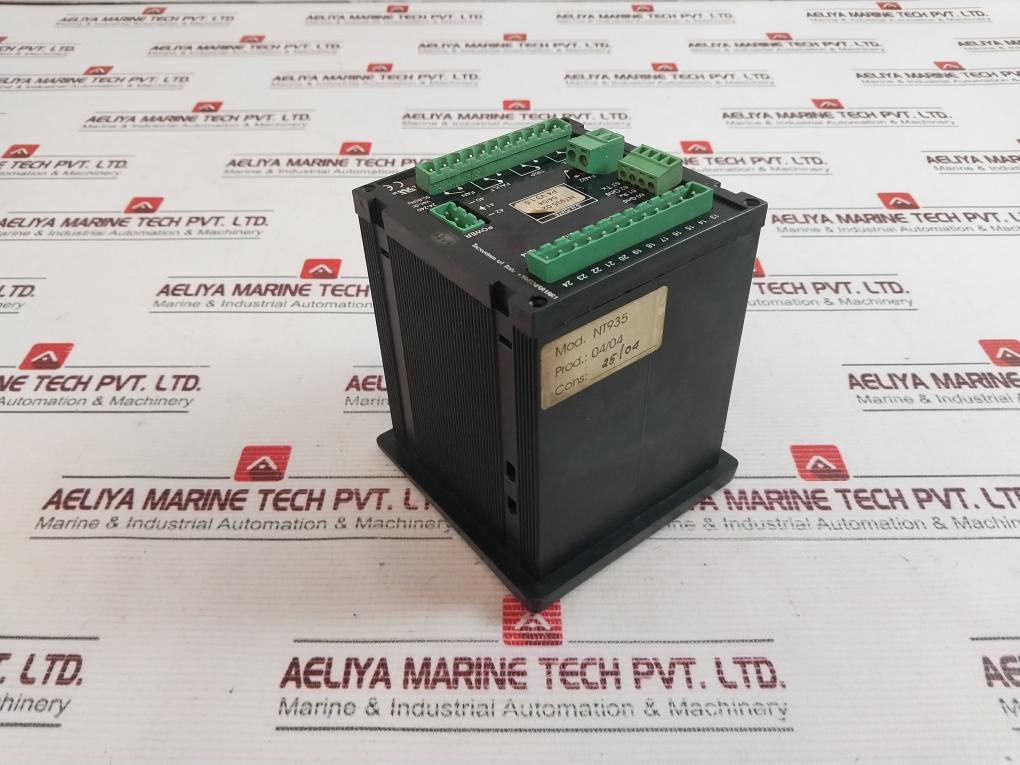 Tec System Nt935 Digital Temperature Controller 24-240 Vac-dc 50-60 Hz