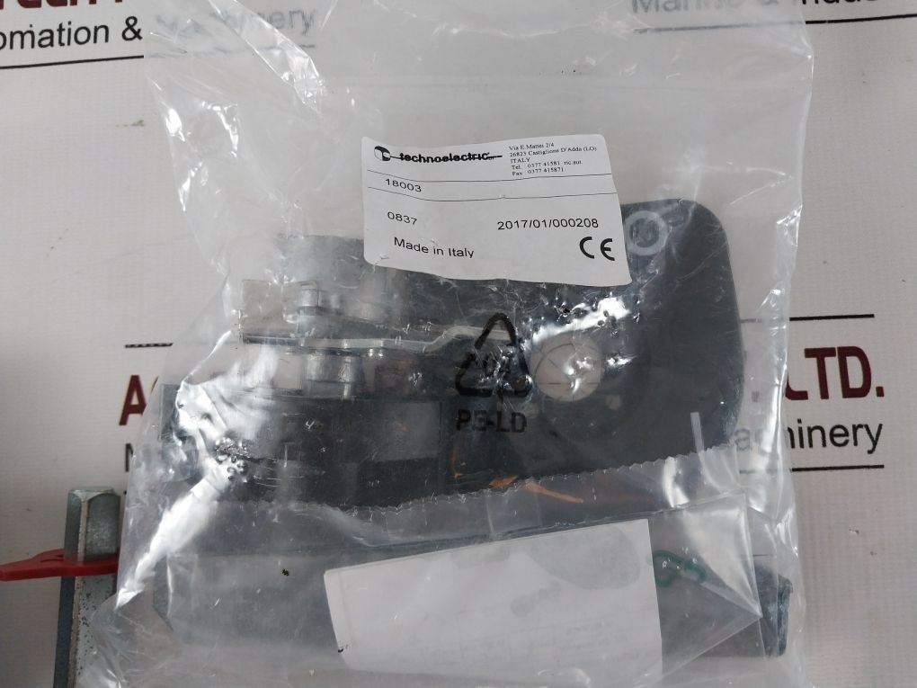 Technoelectric Vc4P 3X630A Circuit Breaker Kit
