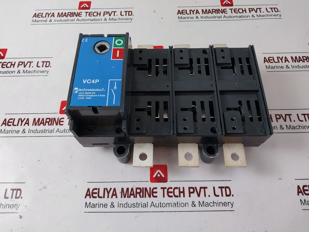 Technoelectric Vc4P 3X630A Circuit Breaker Kit