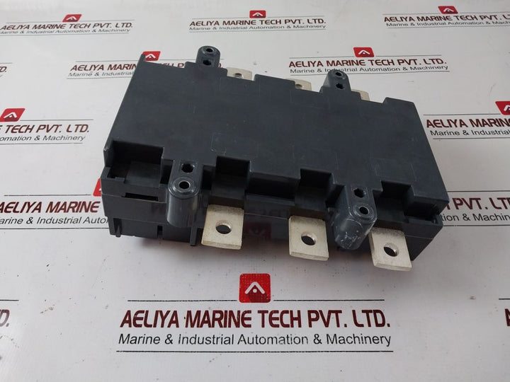 Technoelectric Vc4P 3X630A Circuit Breaker Kit