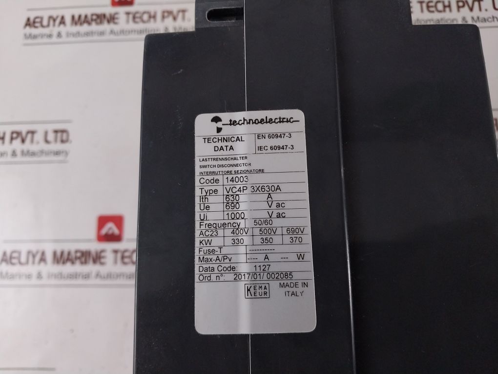 Technoelectric Vc4P 3X630A Circuit Breaker Kit