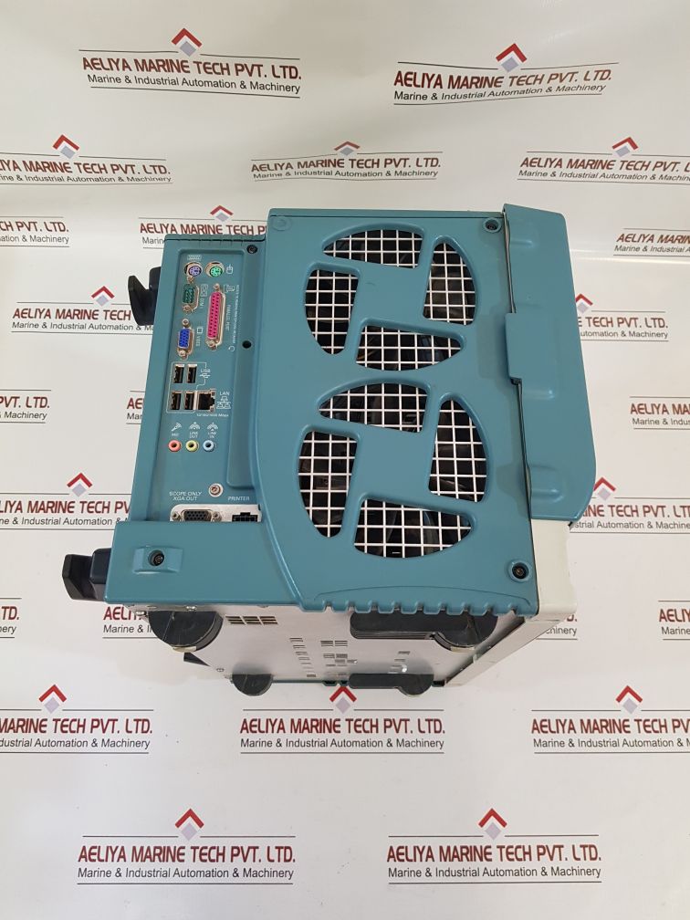 Tektronix dpo7054 digital phosphor oscilloscope with keyboard