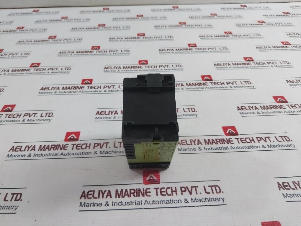 Tele 4105-220 Multifunction Timer 240V 50/60 Hz 4 Va