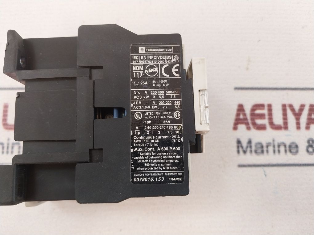 Telemecanique 0378016.153 Contactor 25 A