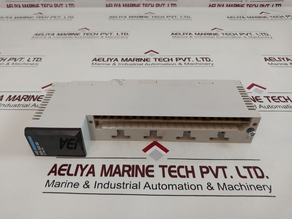 Telemecanique/Schneider 140Ddi35300 Input Module 24Vdc