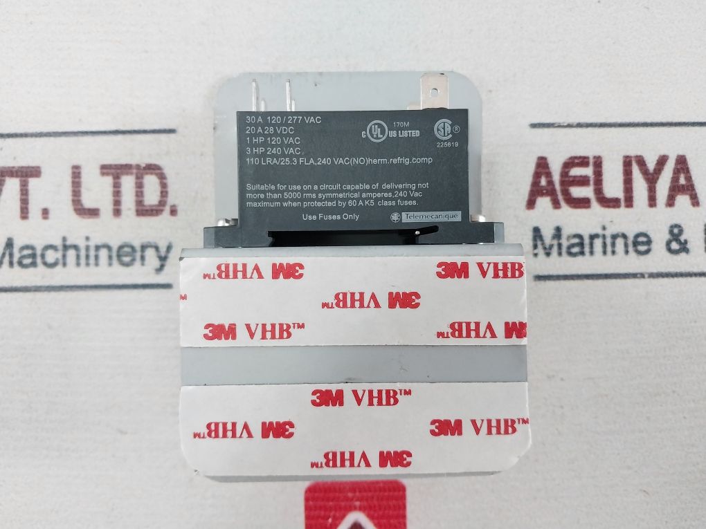 Telemecanique 30A 120/277 Vac Set