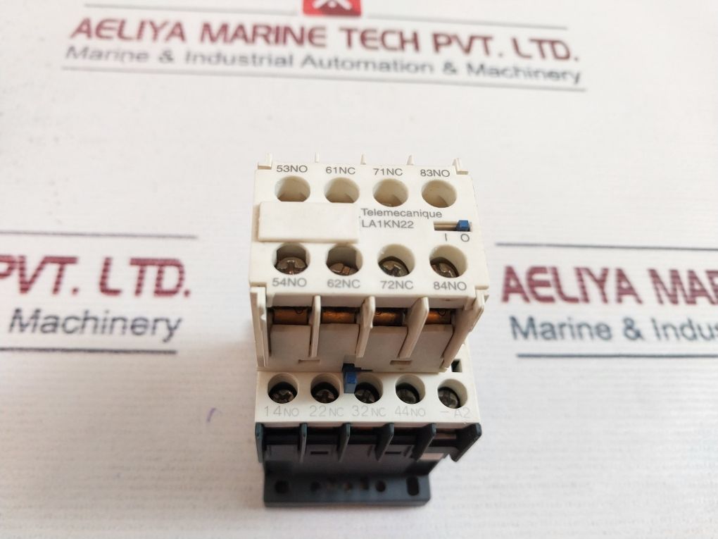 Telemecanique A013250 Contactor With La1Kn22 Auxiliary Contact Block
