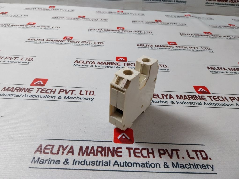 Telemecanique Ab1-vv7035 Terminal Block