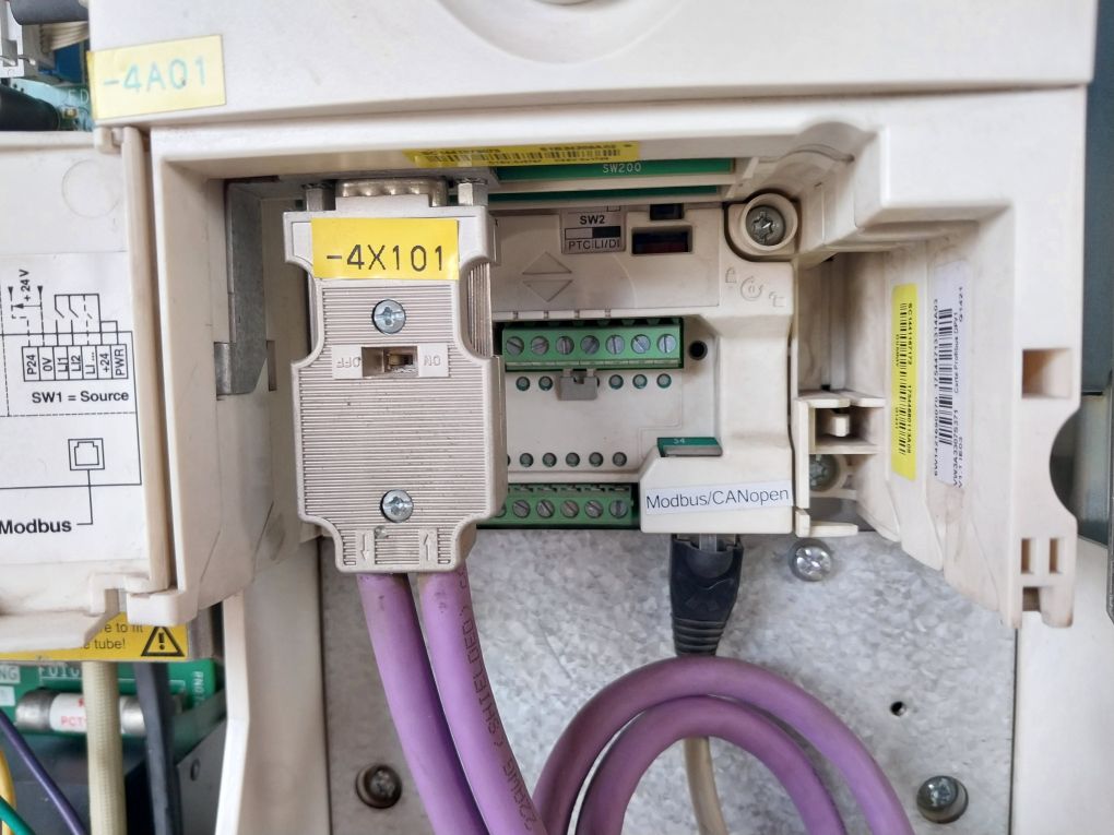 Telemecanique Atv71Qc16Y Variable Speed Drive