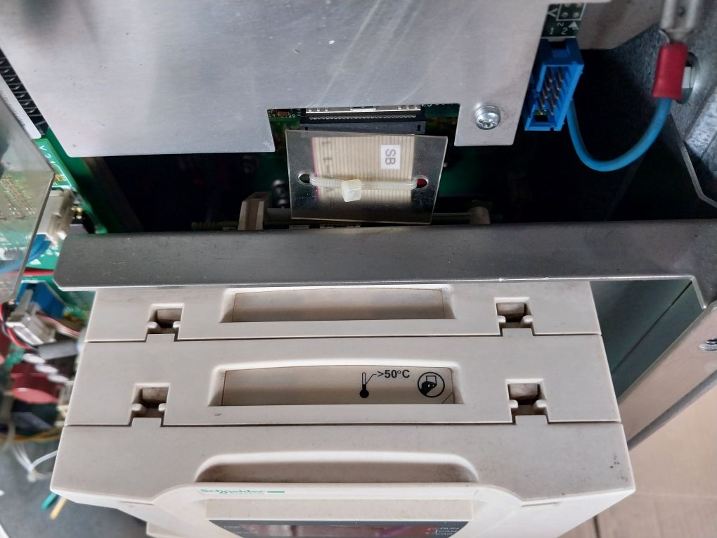 Telemecanique Atv71Qc16Y Variable Speed Drive