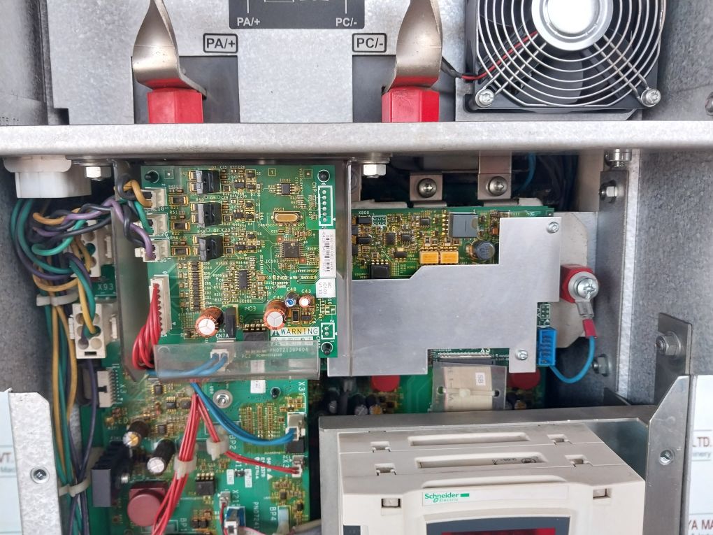 Telemecanique Atv71Qc16Y Variable Speed Drive