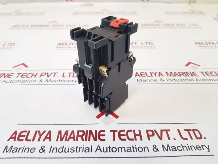 Telemecanique Ca2-dn1229•A 65 Contactor With La1-d04 A 65 Auxiliary Contact
