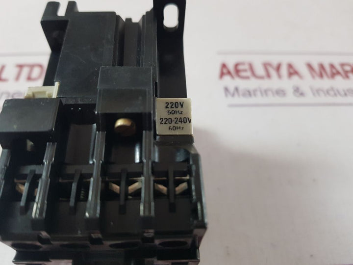 Telemecanique Ca2-dn140.A65 Control Relay
