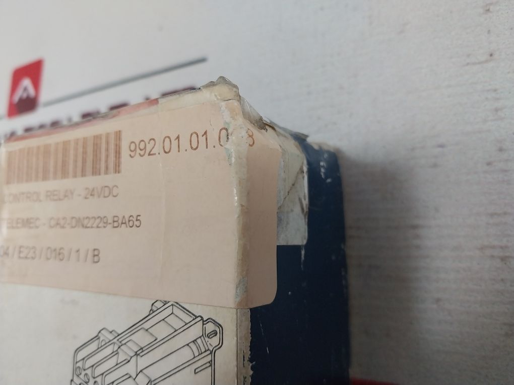 Telemecanique Ca2-dn2229•A 65 Control Relay 10A