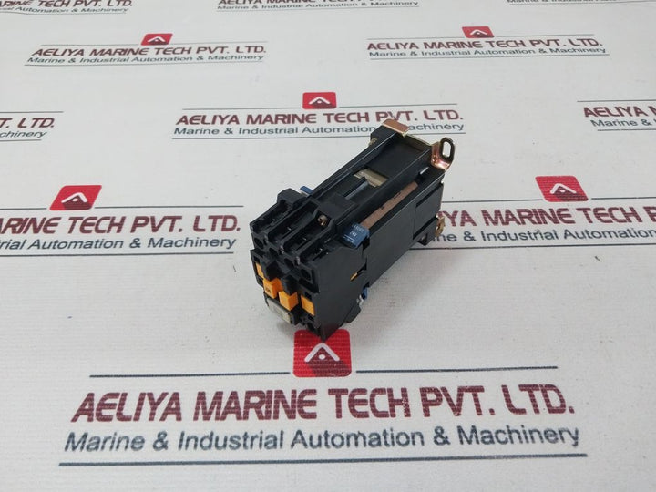 Telemecanique Ca2-dn2229•A 65 Control Relay 10A