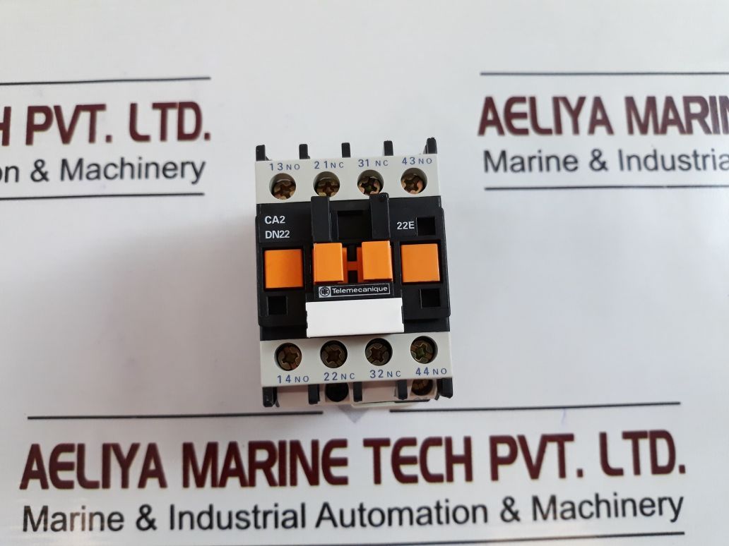 Telemecanique Ca2-dn22M7 Control Relay 