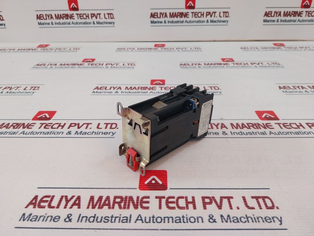 Telemecanique Ca2-dn2319•A65 Contactor 660V