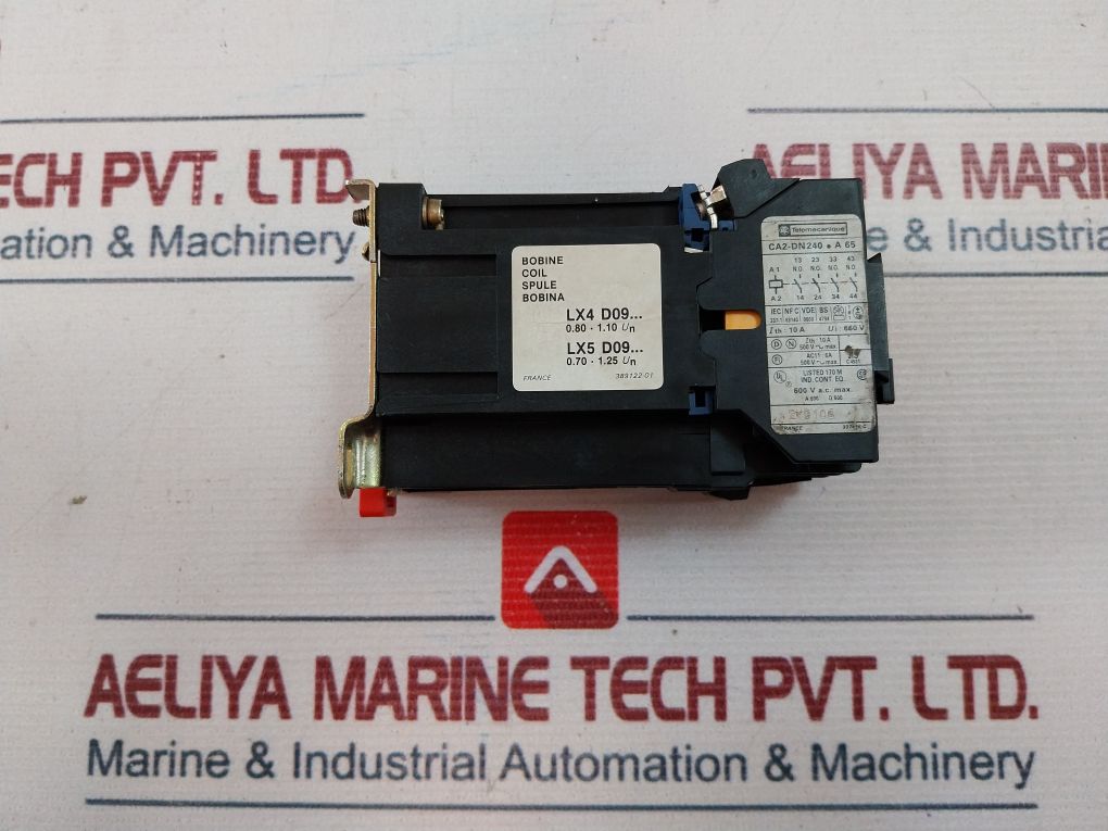 Telemecanique Ca2-dn240•A65 Contactor Relay