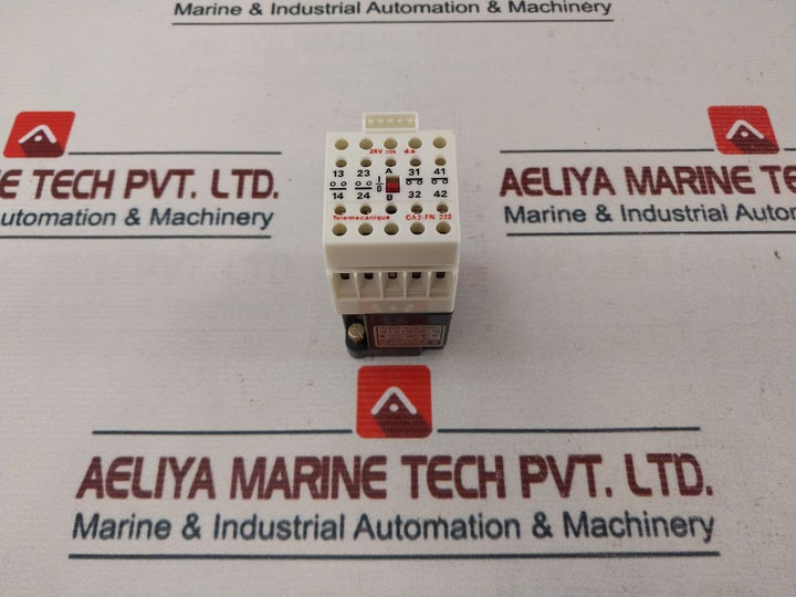 Telemecanique Ca2-fn 222 Control Relay
