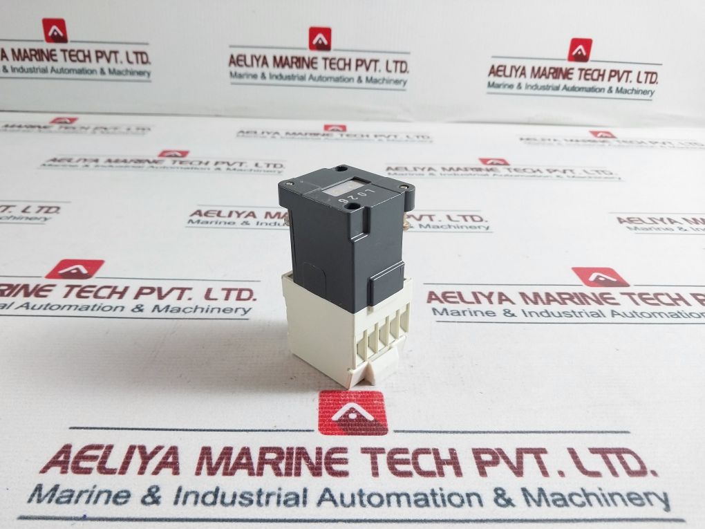 Telemecanique Ca2-fn 222 Control Relay 500V~
