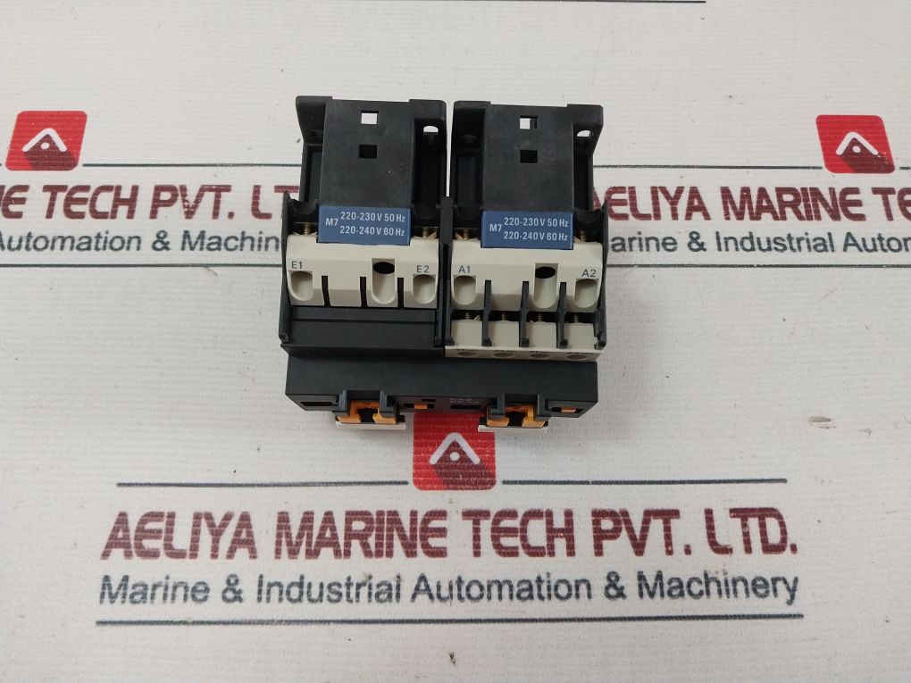 Telemecanique Ca2 Dk 22 Control Relay