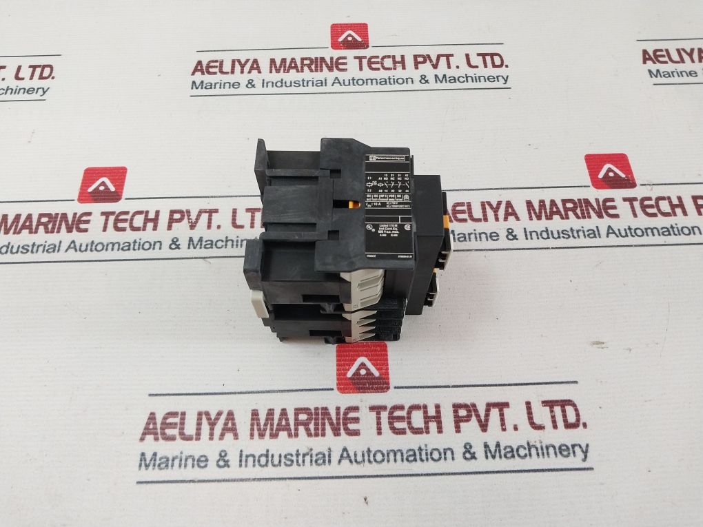 Telemecanique Ca2 Dk 22 Control Relay