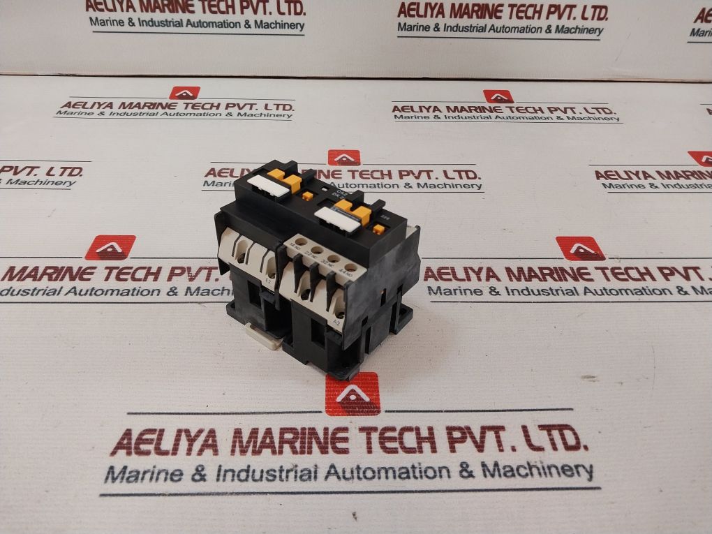 Telemecanique Ca2 Dk 22 Control Relay