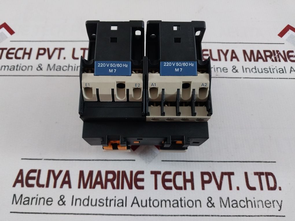 Telemecanique Ca2 Dk 22 Latching Relay/Control Relay Ca2Dk22M7