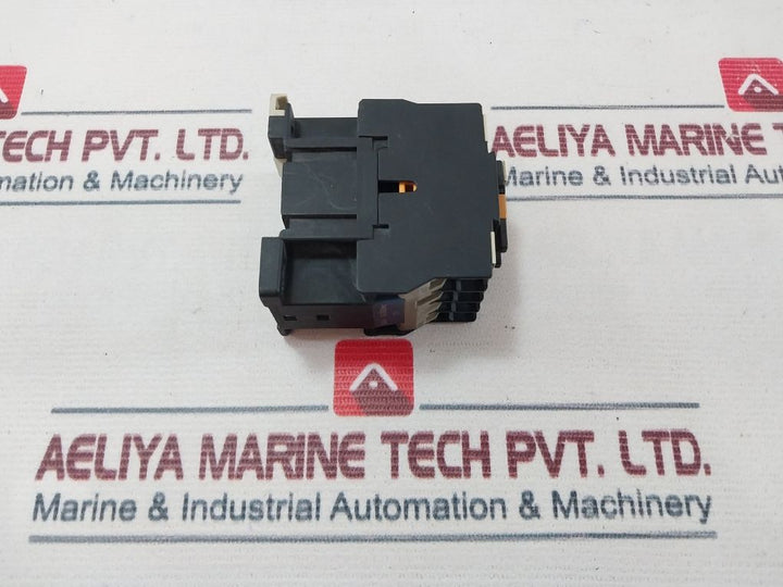 Telemecanique Ca2 Dn22 Control Relay