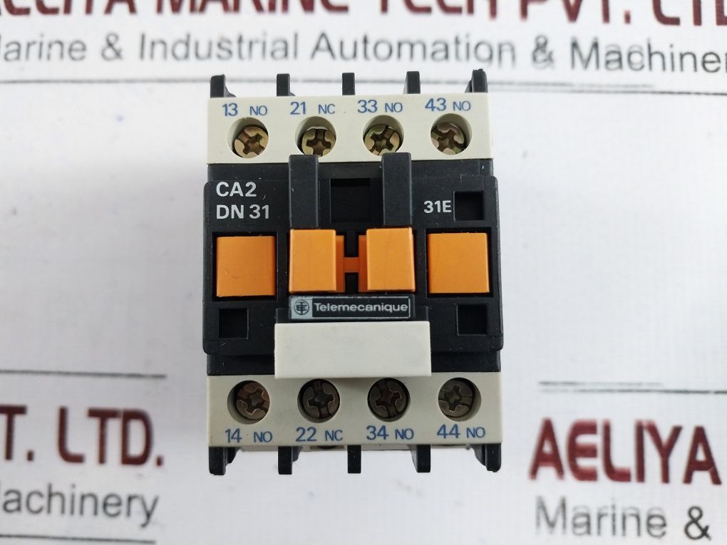 Telemecanique Ca2 Dn31 Control Relay Ca2 Dn31B5 24V 50Hz