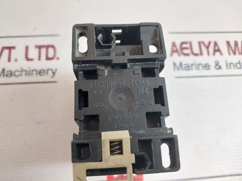 Telemecanique Ca2 Dn31 Contactor Relay