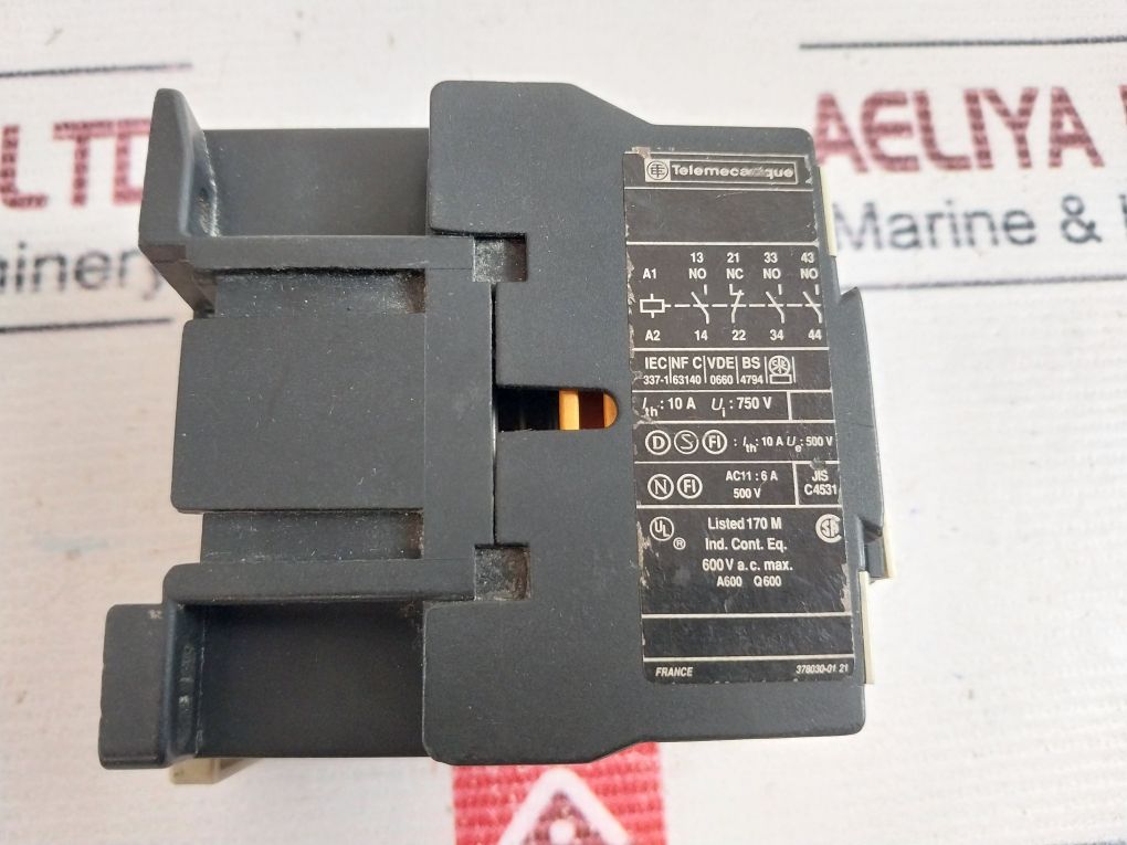 Telemecanique Ca2 Dn31 Contactor Relay