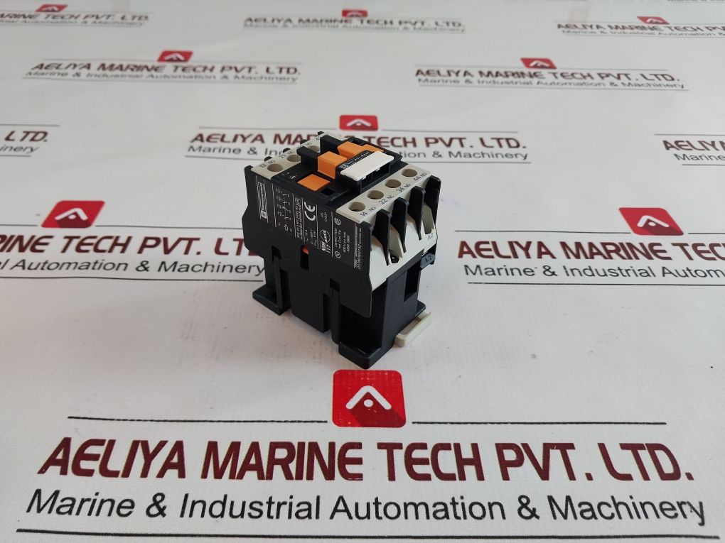 Telemecanique Ca2 Dn31E5 Control Relay