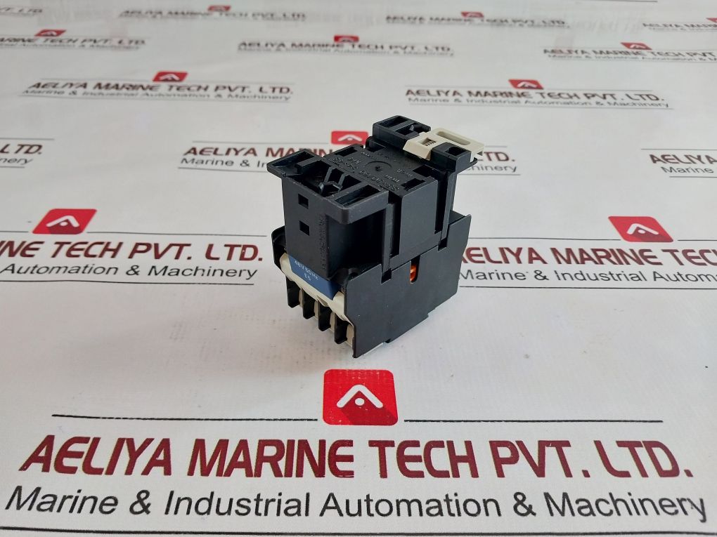 Telemecanique Ca2 Dn31E5 Control Relay