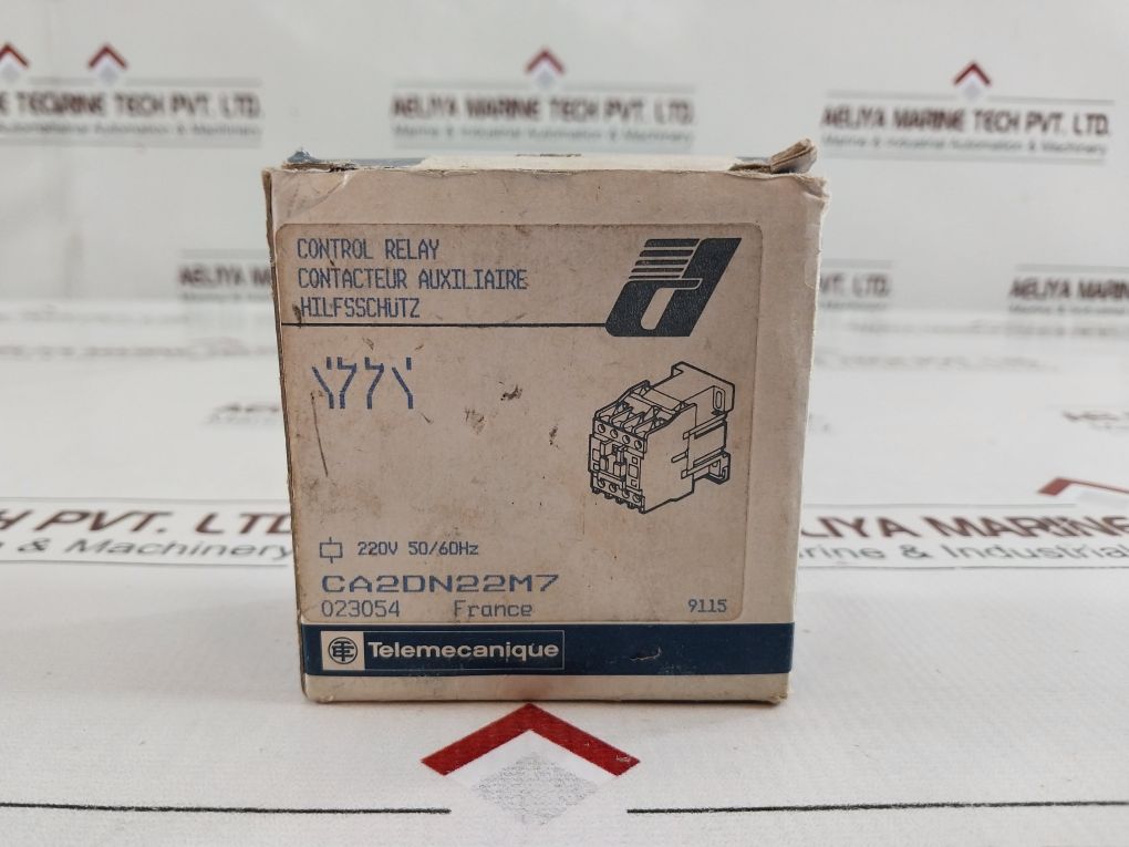 Telemecanique Ca2Dn22M7 Control Relay 220 V 50/60 Hz