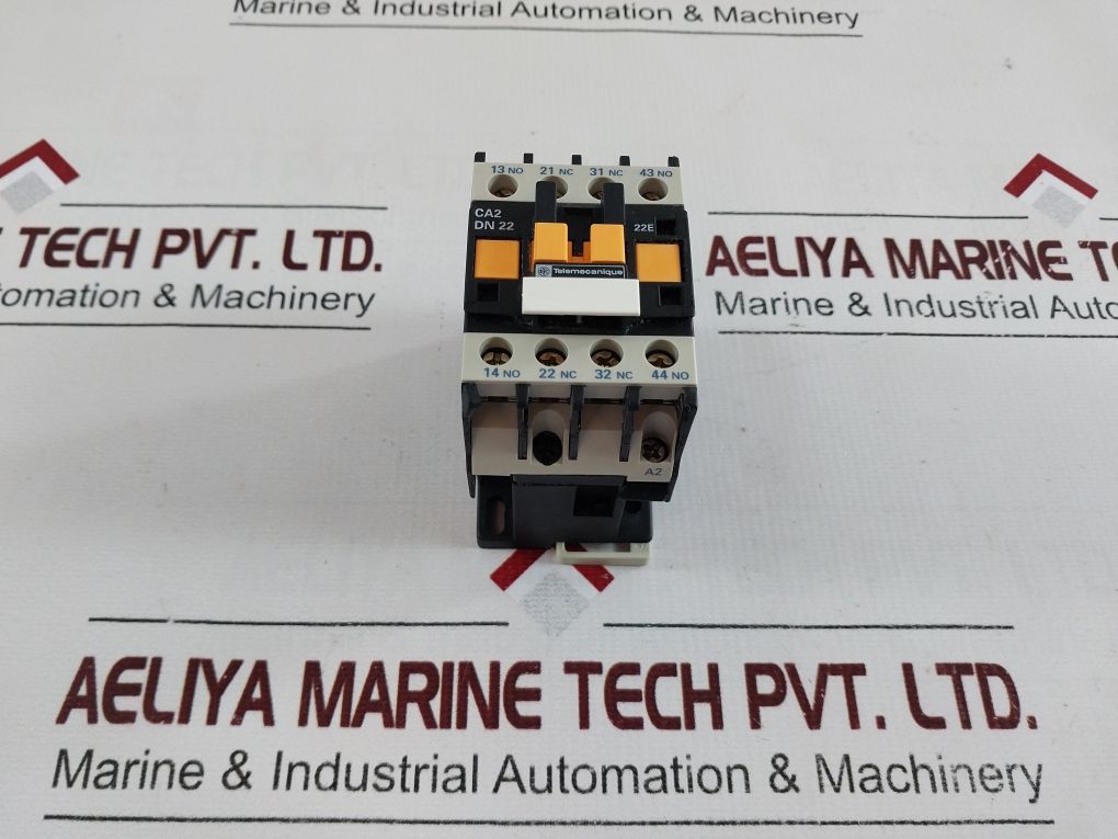 Telemecanique Ca2Dn22M7 Control Relay 220 V 50/60 Hz